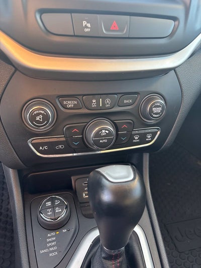 2018 Jeep Cherokee Trailhawk