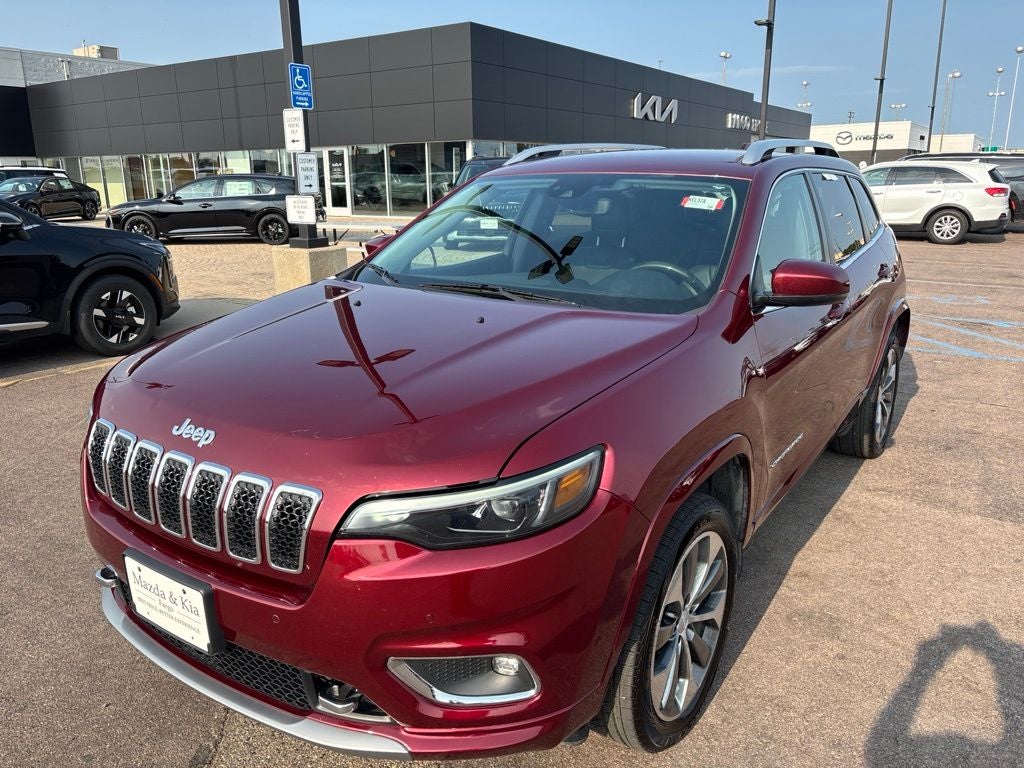2019 Jeep Cherokee Overland