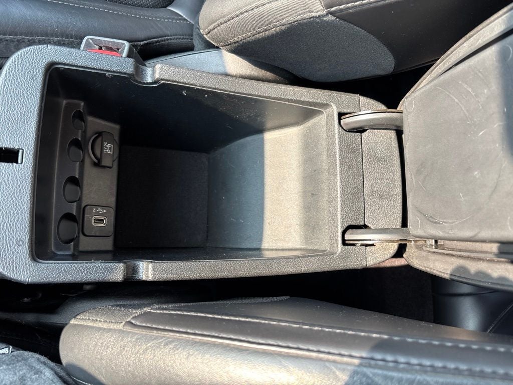 2019 Jeep Cherokee Overland