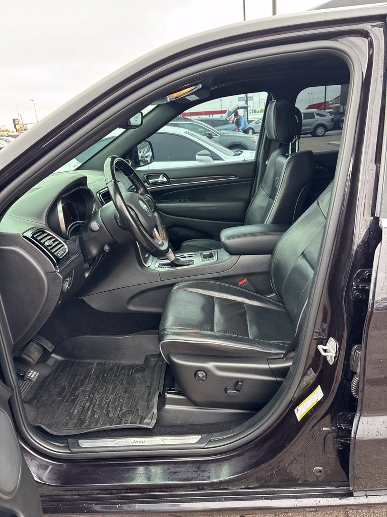 2020 Jeep Grand Cherokee Overland