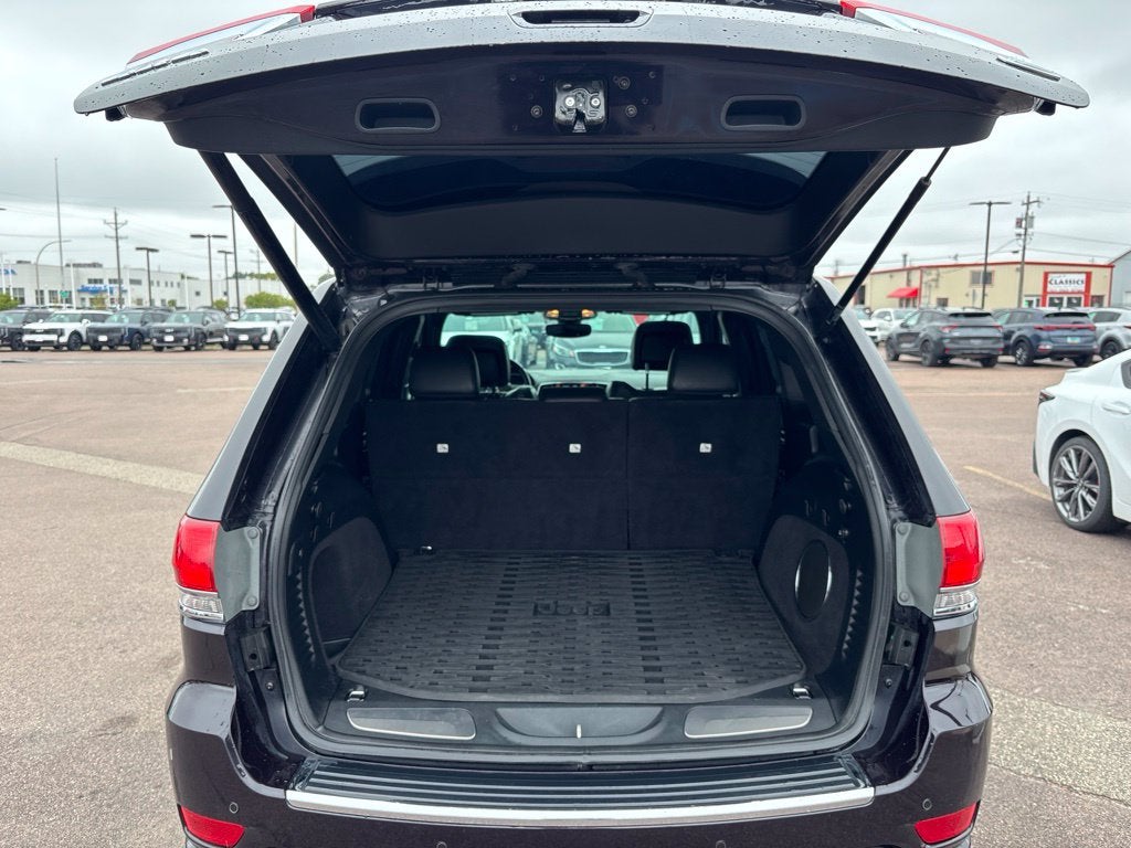 2020 Jeep Grand Cherokee Overland