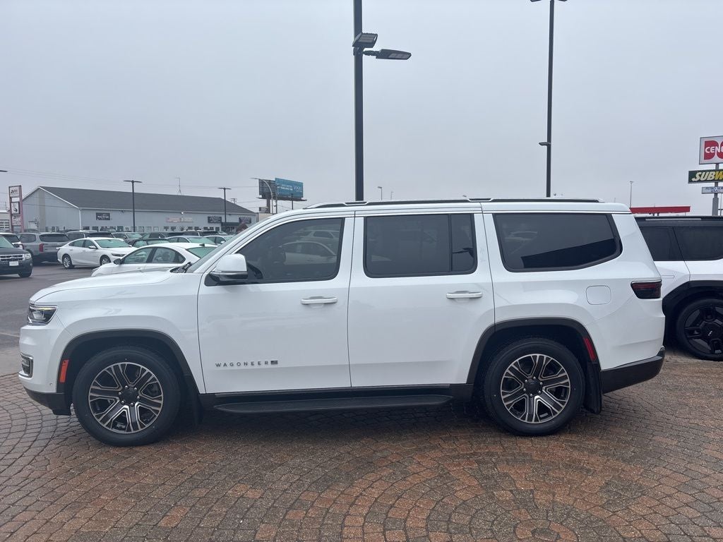2022 Jeep Wagoneer Series III