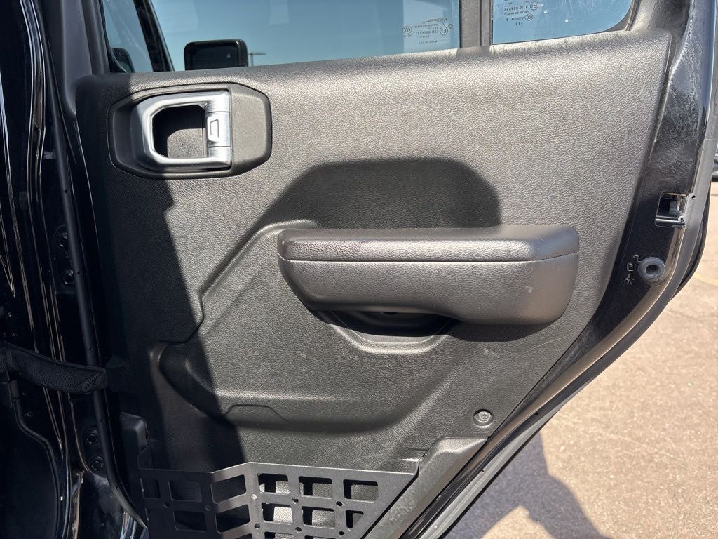 2020 Jeep Gladiator Sport