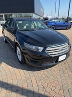 2016 Ford Taurus SE