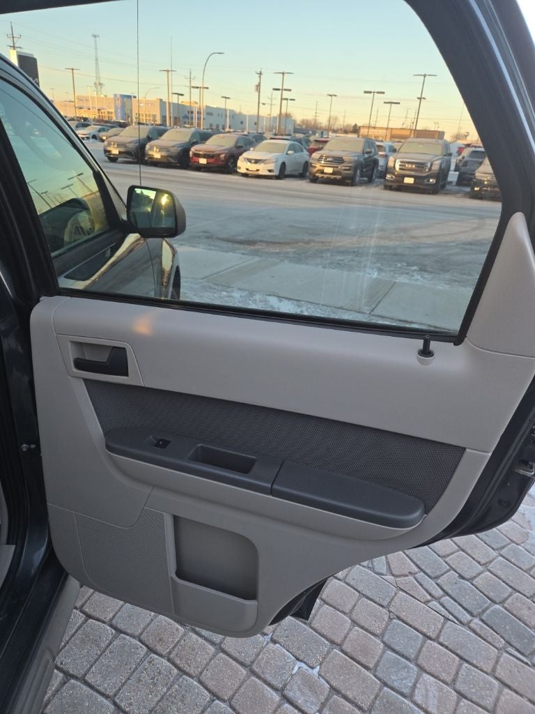 2009 Ford Escape XLT