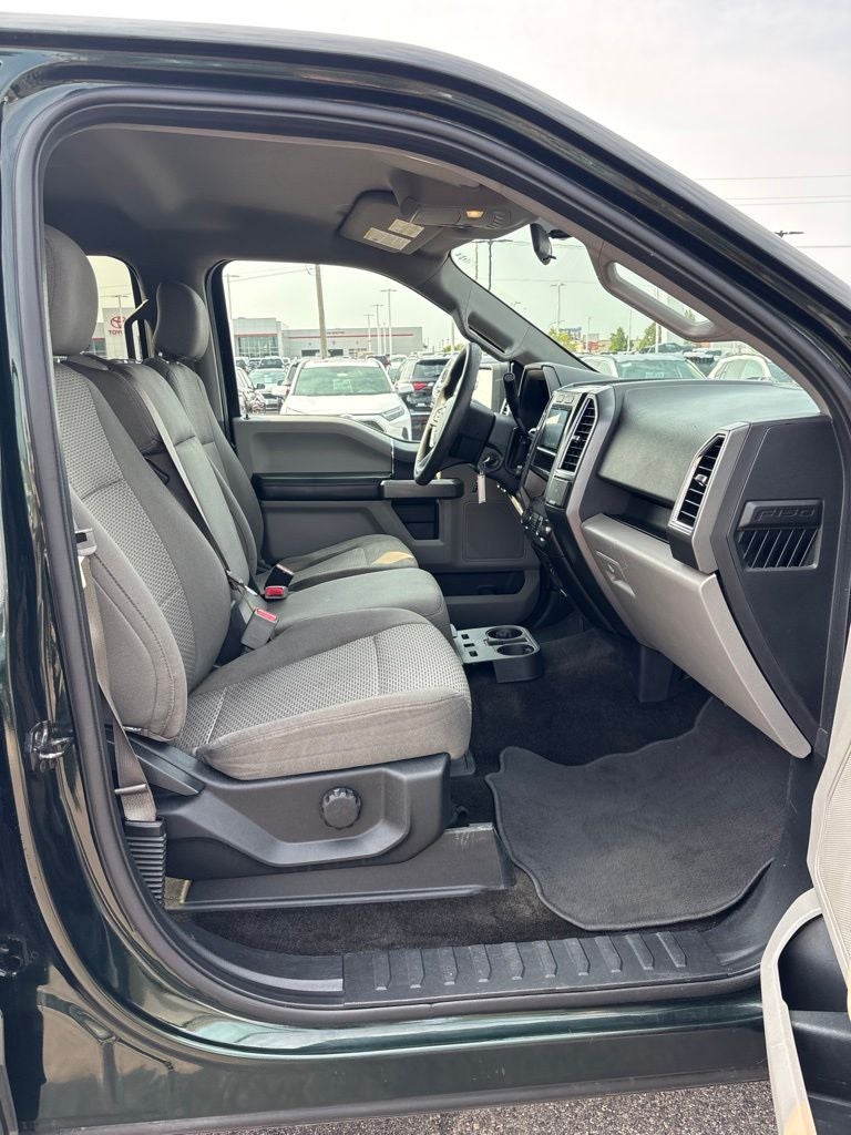 2015 Ford F-150 XLT 300A