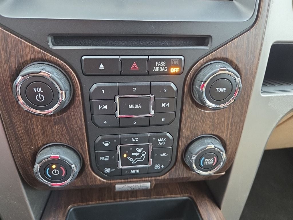 2014 Ford F-150 Lariat