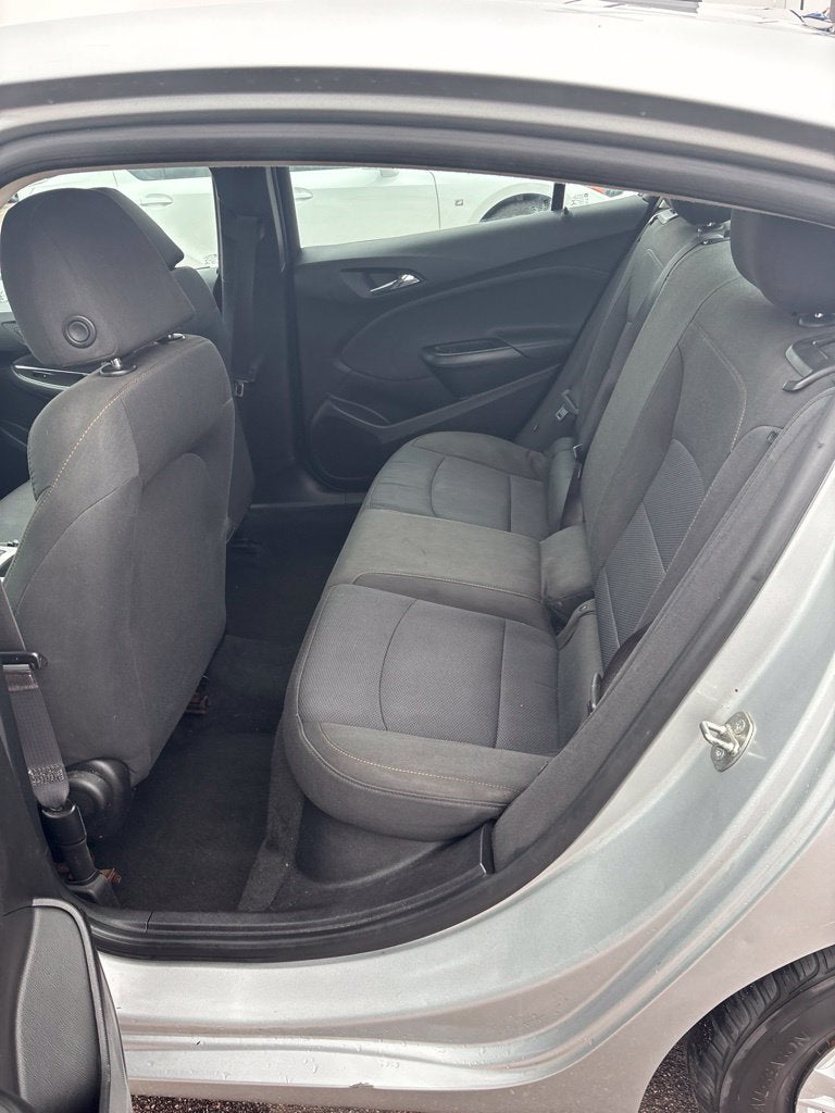 2017 Chevrolet Cruze LS