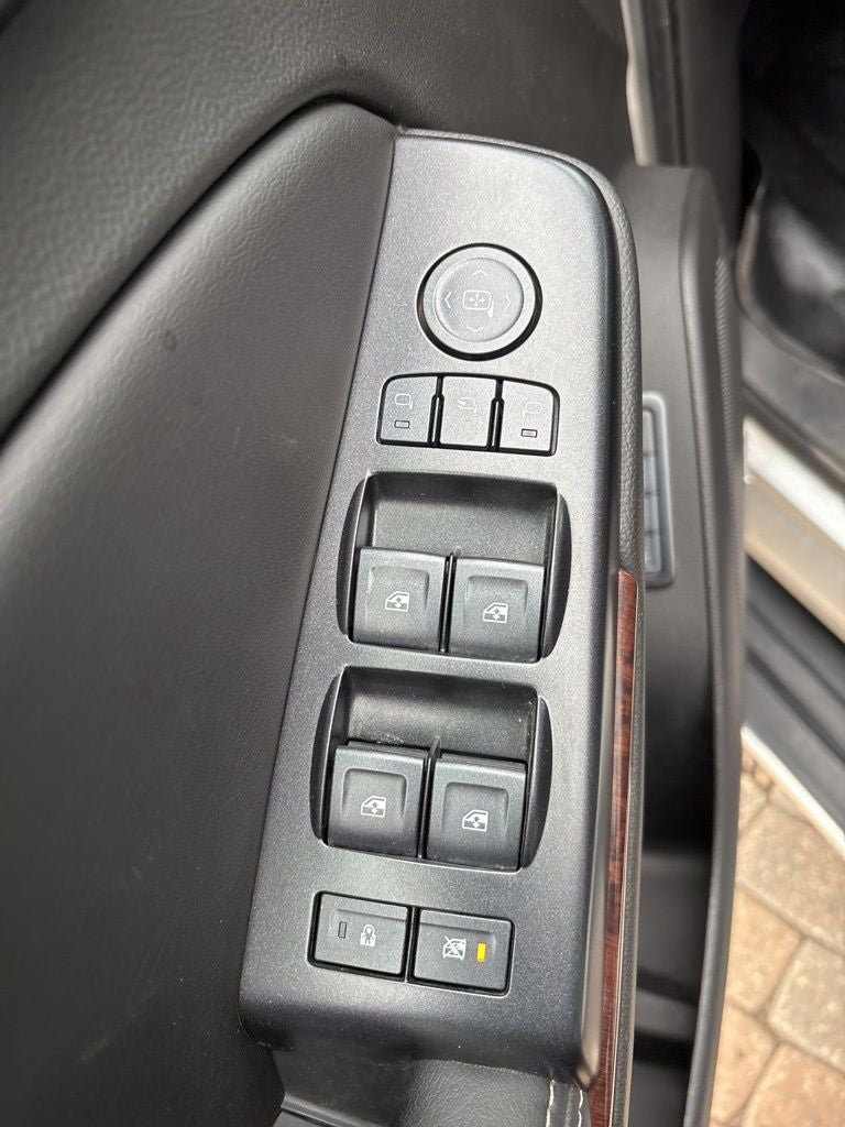 2017 GMC Yukon XL SLT