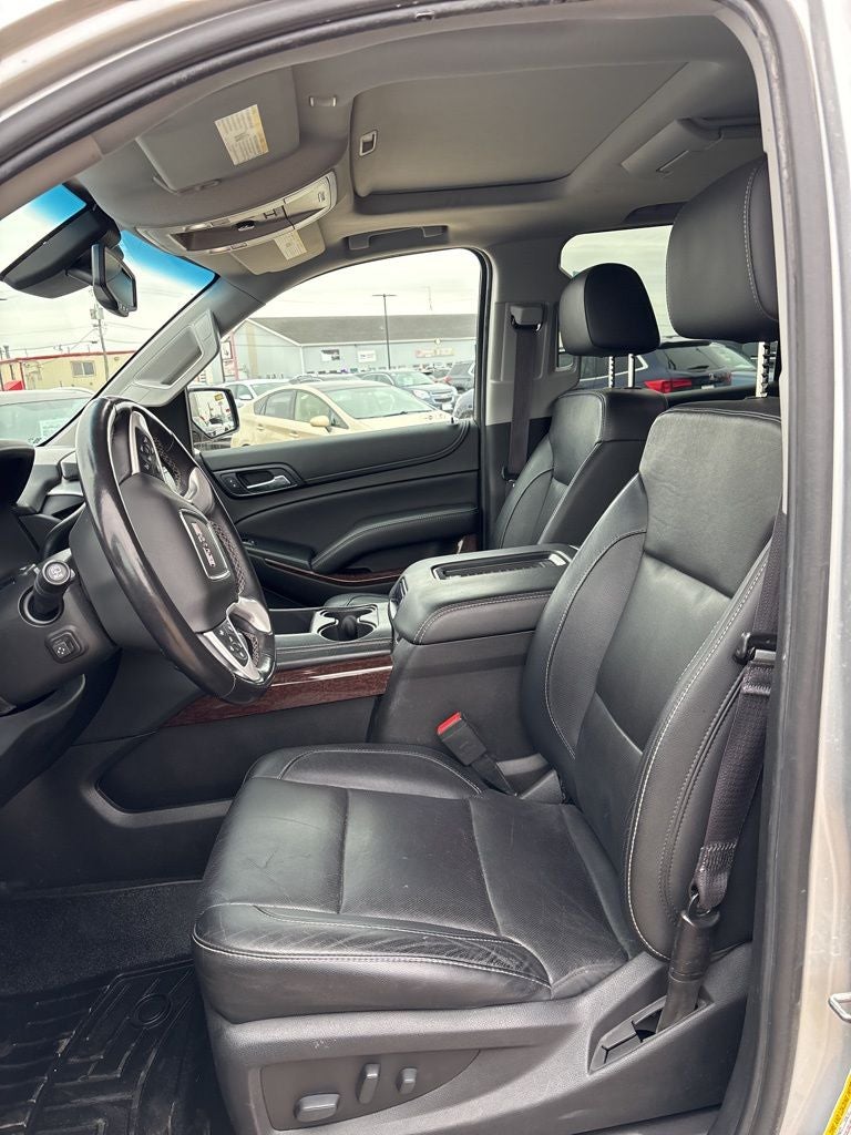 2017 GMC Yukon XL SLT