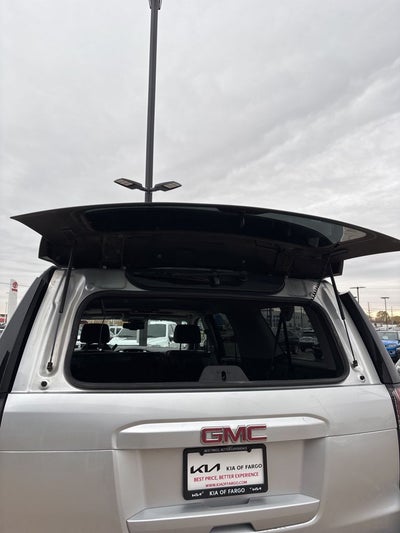 2017 GMC Yukon XL SLT