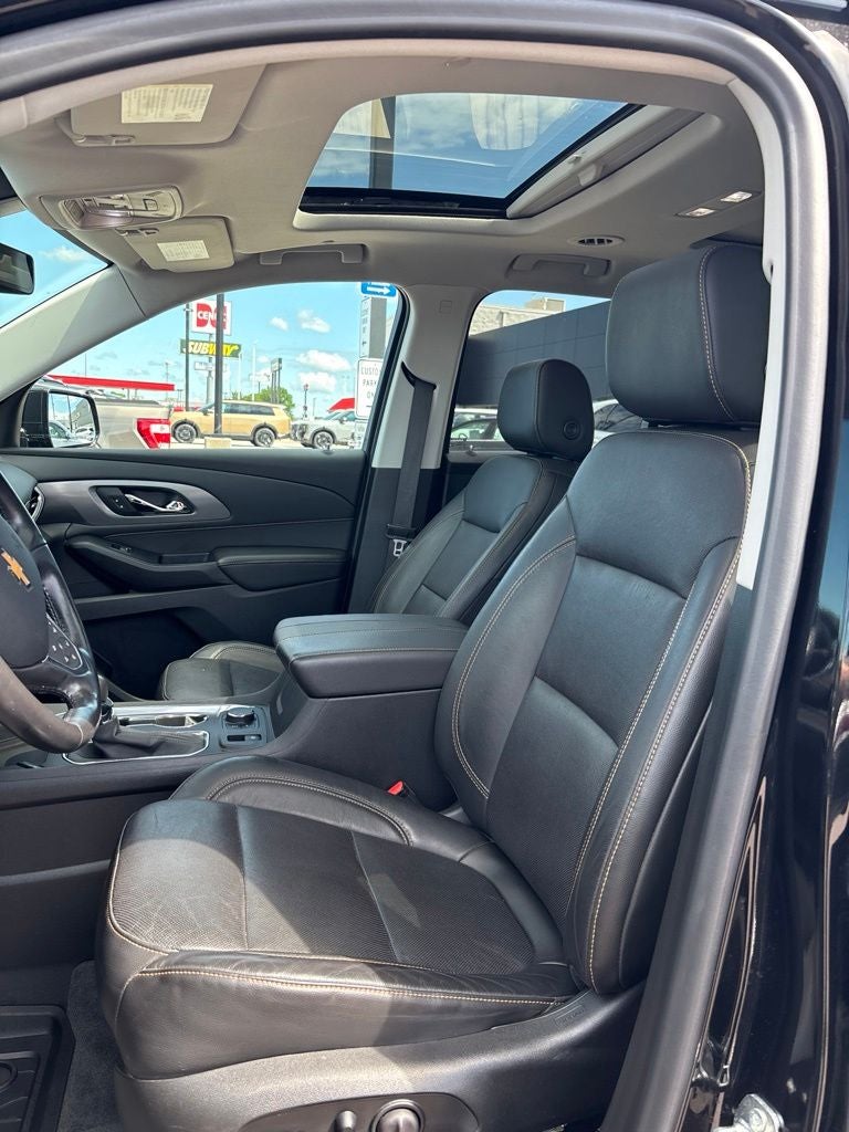 2021 Chevrolet Traverse Premier