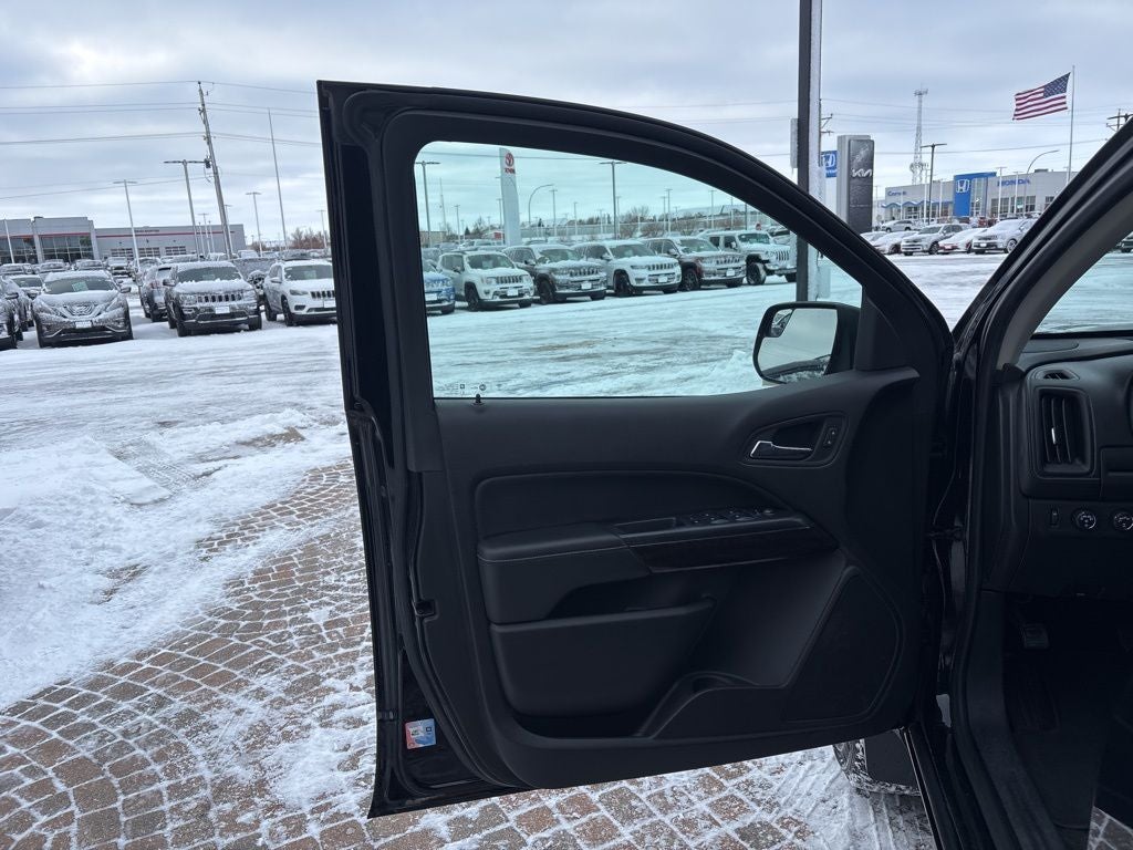 2018 GMC Canyon SLE1