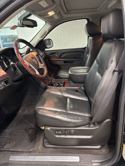 2011 Cadillac Escalade Premium