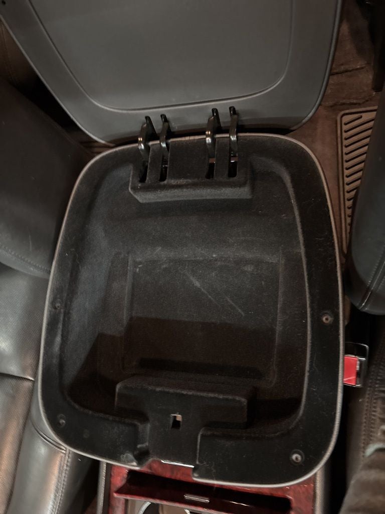 2011 Cadillac Escalade Premium