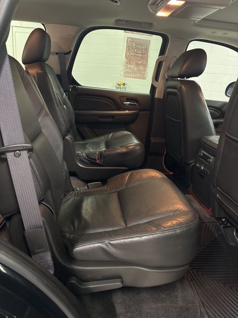 2011 Cadillac Escalade Premium