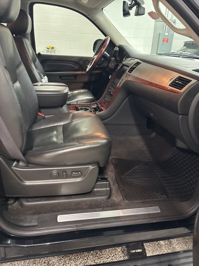 2011 Cadillac Escalade Premium