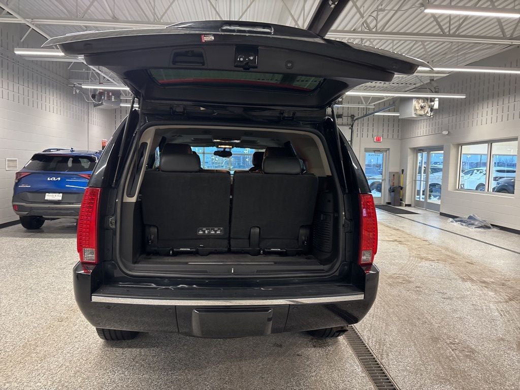 2011 Cadillac Escalade Premium