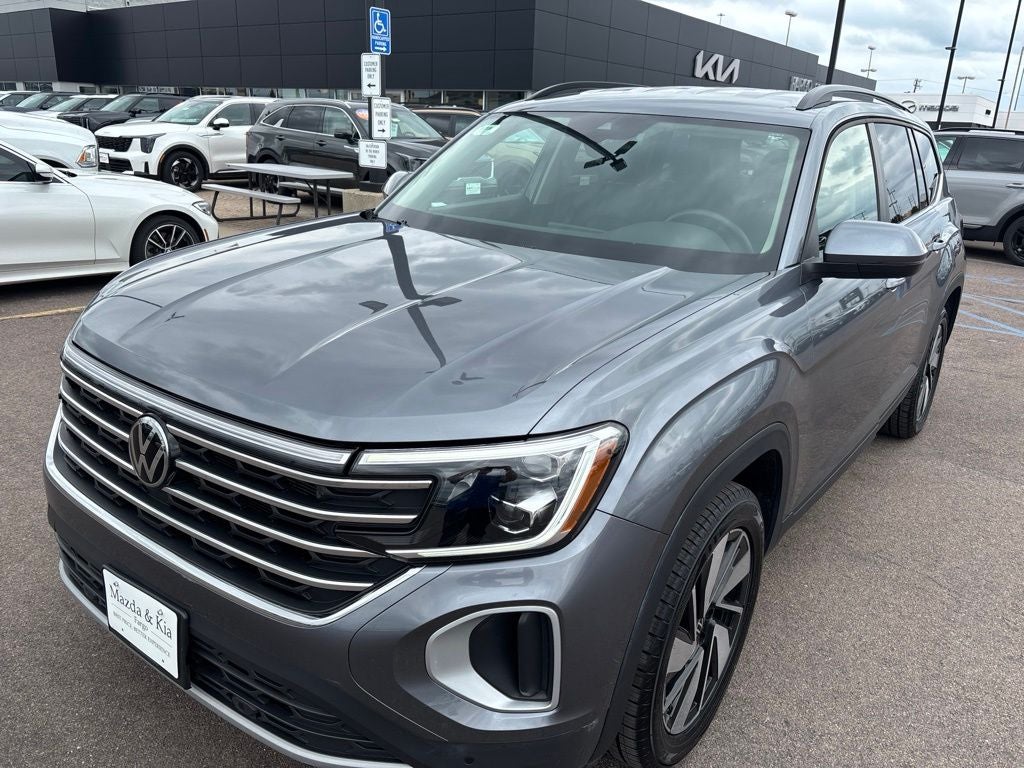 2024 Volkswagen Atlas 2.0T SE w/Tech 4MOTION's photo