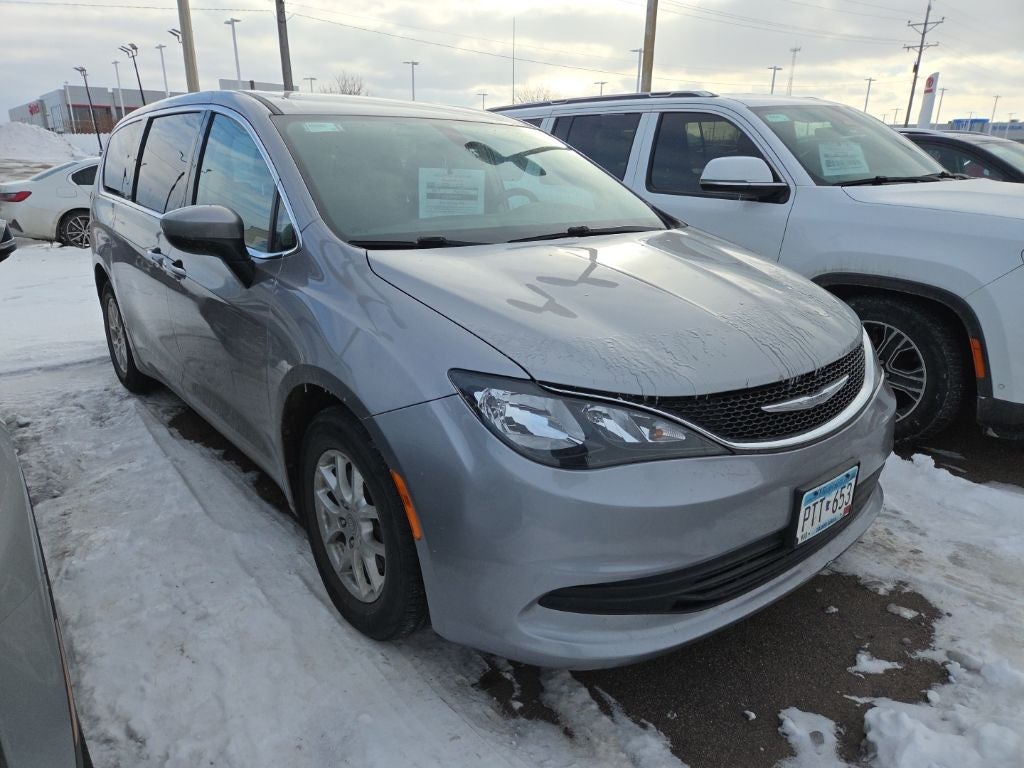 2017 Chrysler Pacifica Touring