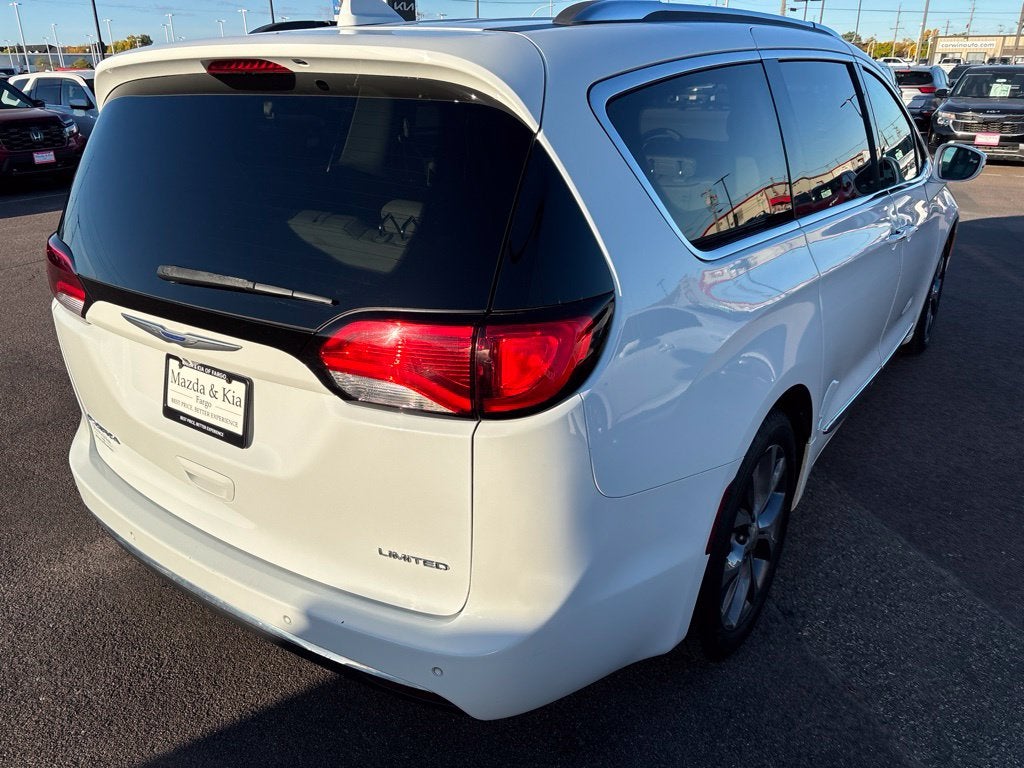 2018 Chrysler Pacifica Limited