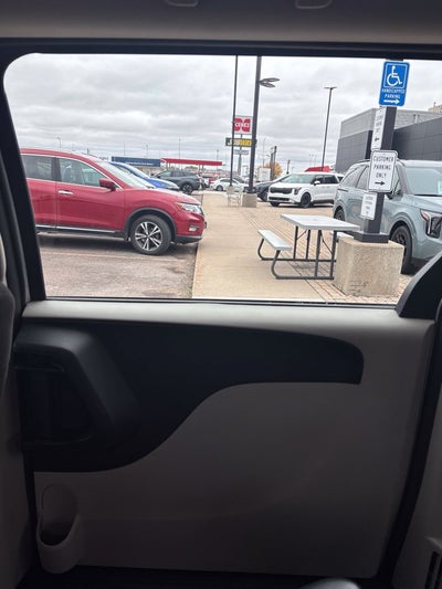 2016 Dodge Grand Caravan AVP