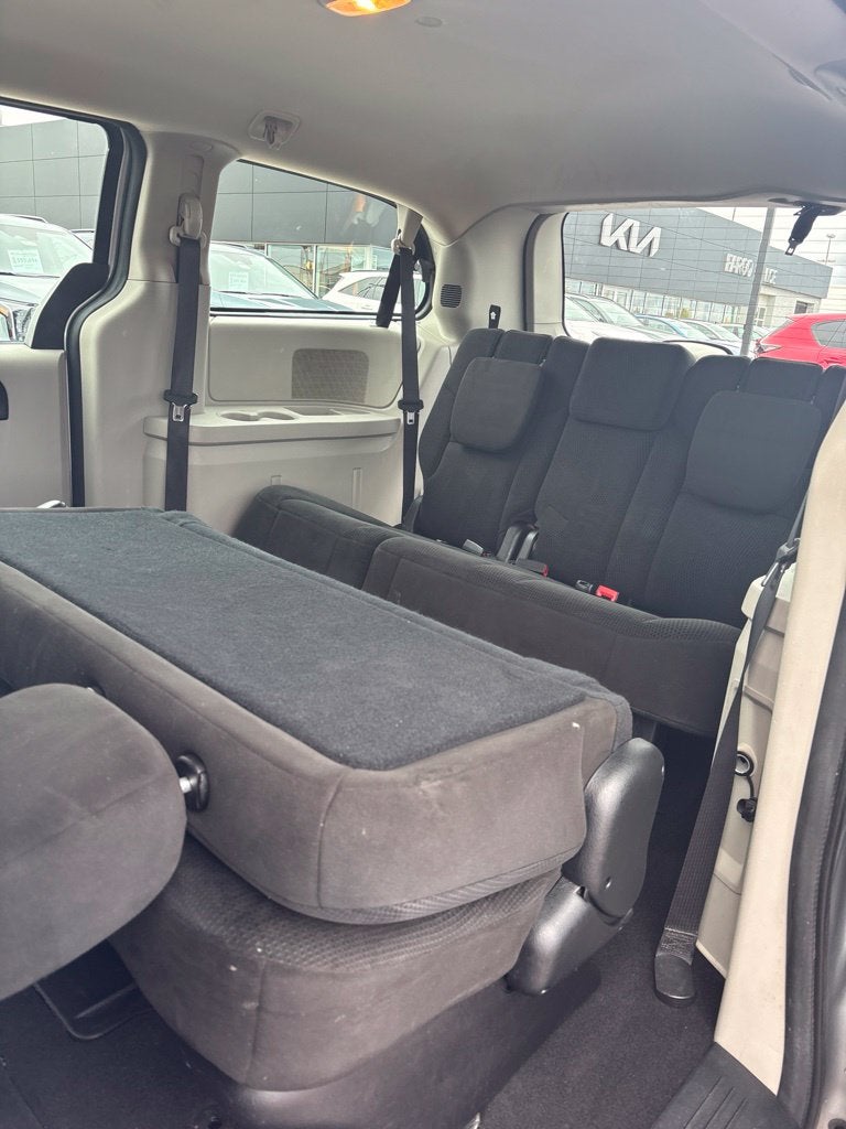2016 Dodge Grand Caravan AVP