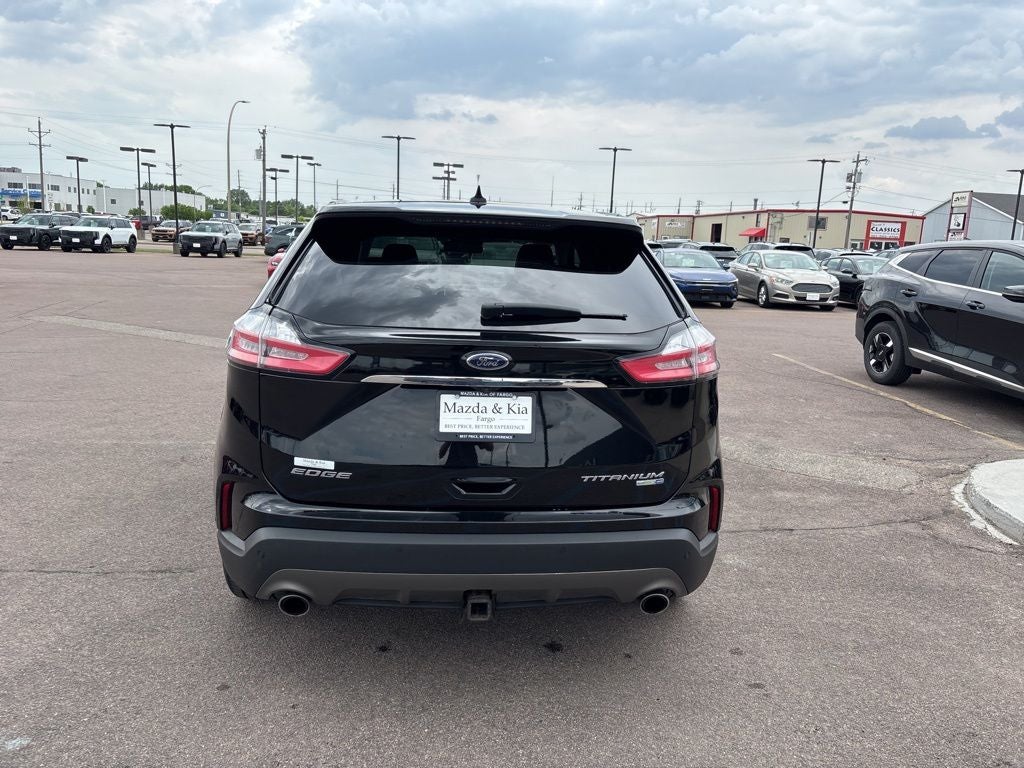 2020 Ford Edge Titanium