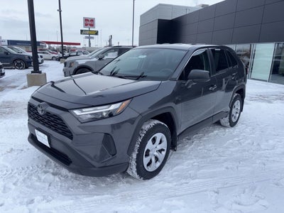 2023 Toyota RAV4 LE