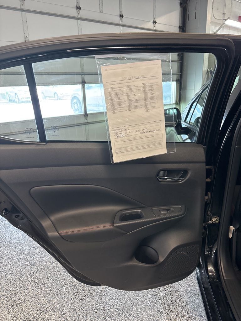 2023 Nissan Versa 1.6 SR