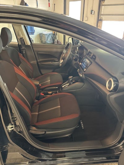 2023 Nissan Versa 1.6 SR
