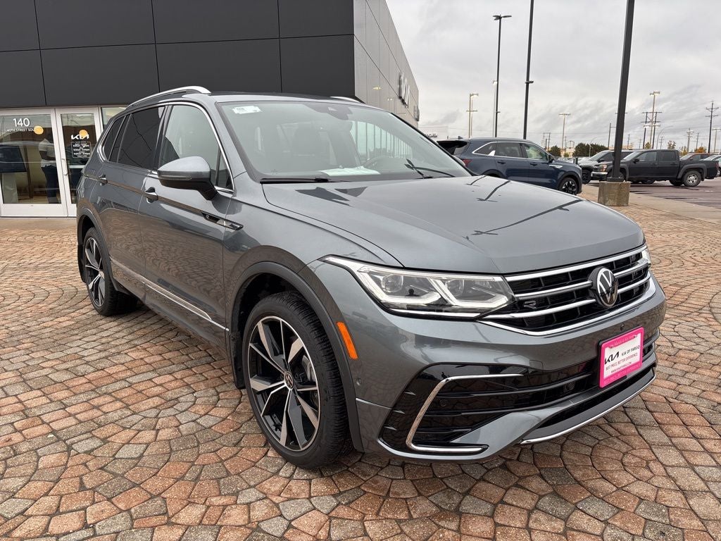 2024 Volkswagen Tiguan 2.0T SEL R-Line