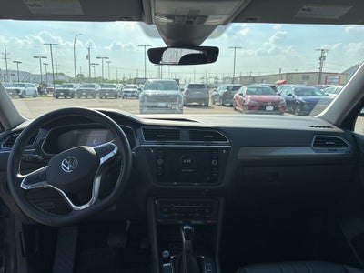 2024 Volkswagen Tiguan 2.0T SE