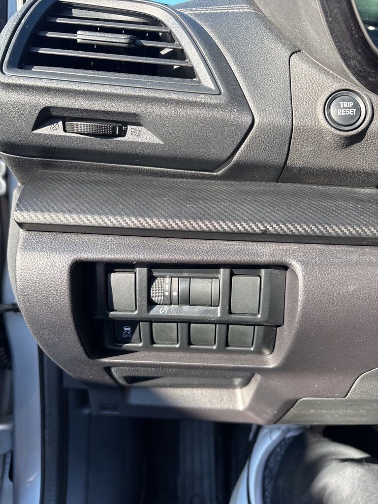 2019 Subaru Impreza 2.0i