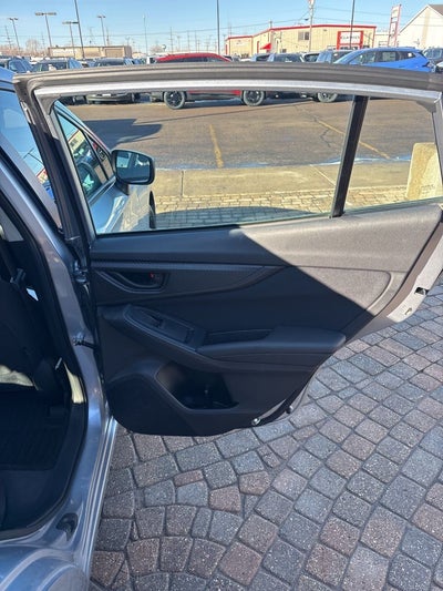 2019 Subaru Impreza 2.0i