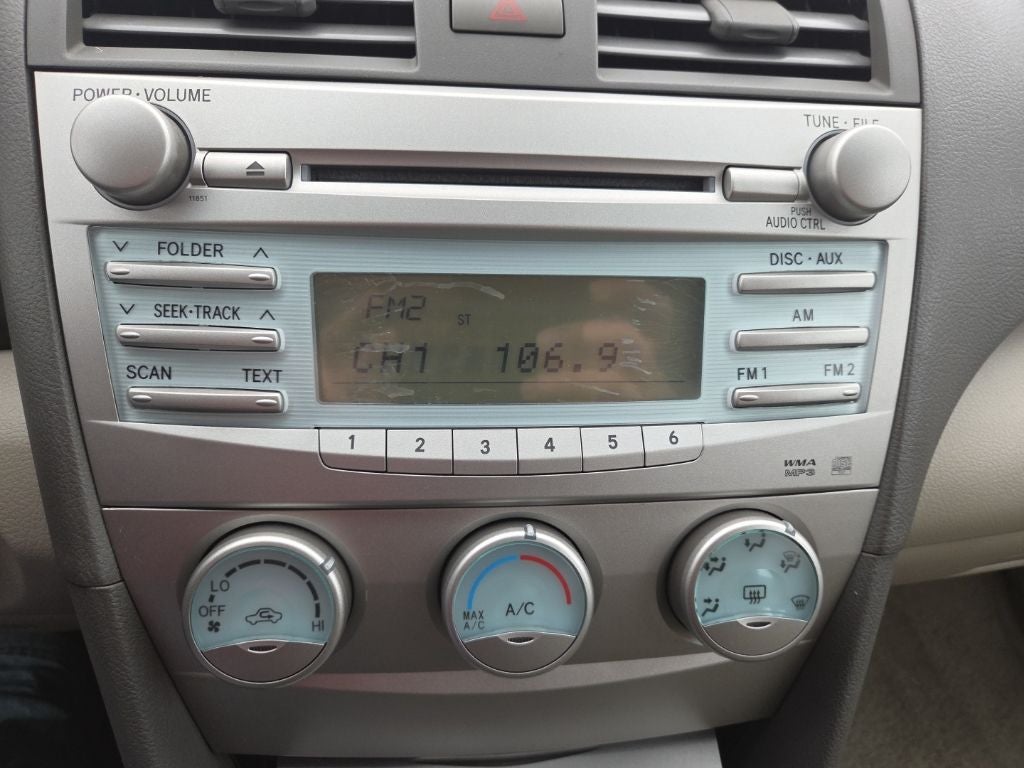 2009 Toyota Camry LE