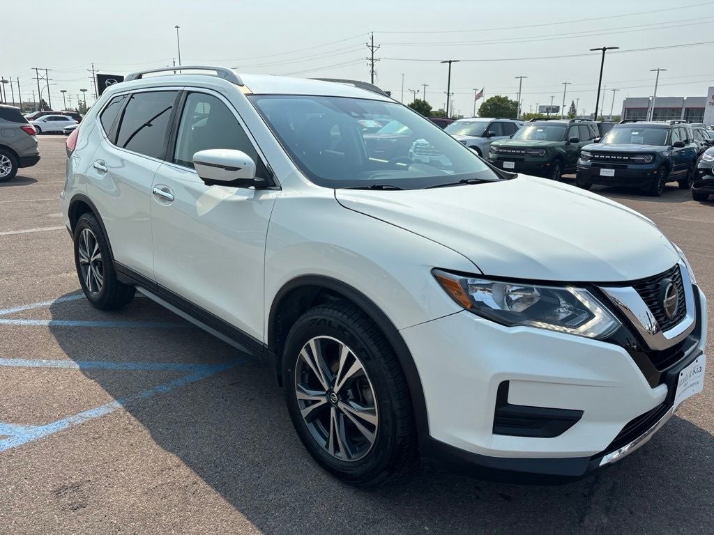 2019 Nissan Rogue SV