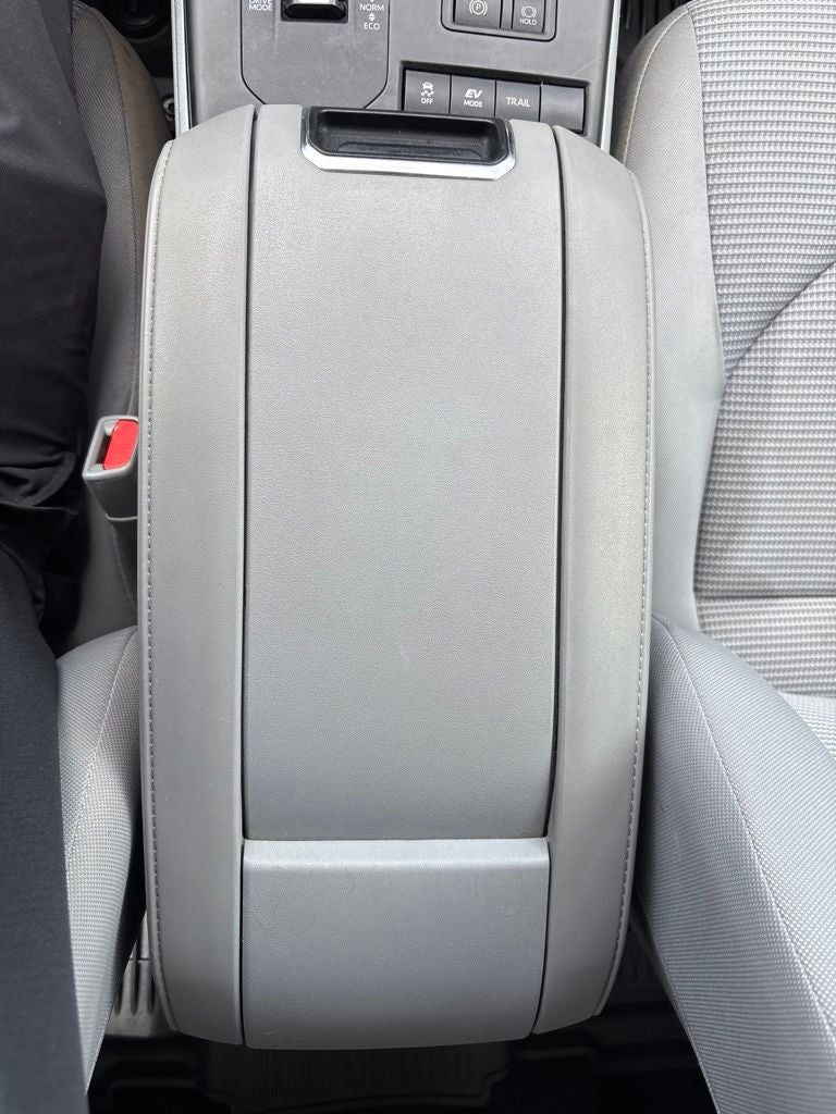 2022 Toyota Highlander Hybrid LE