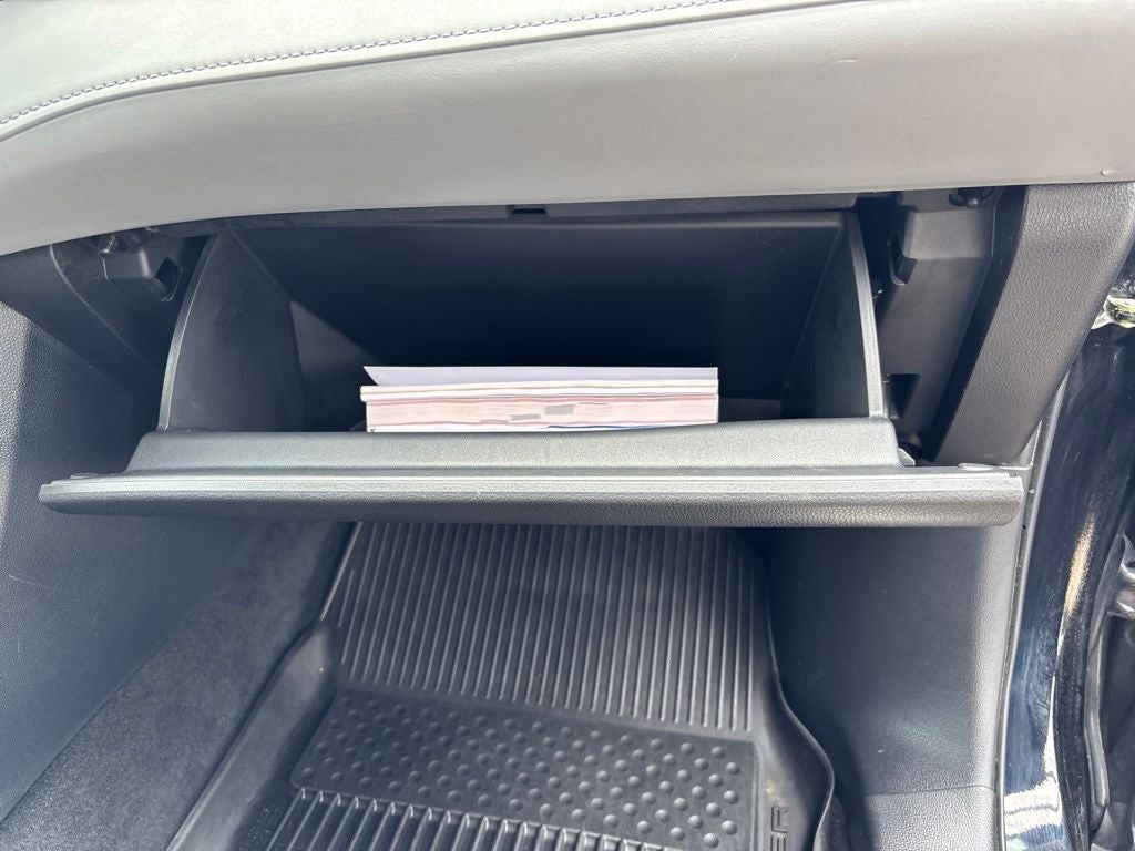 2022 Toyota Highlander Hybrid LE