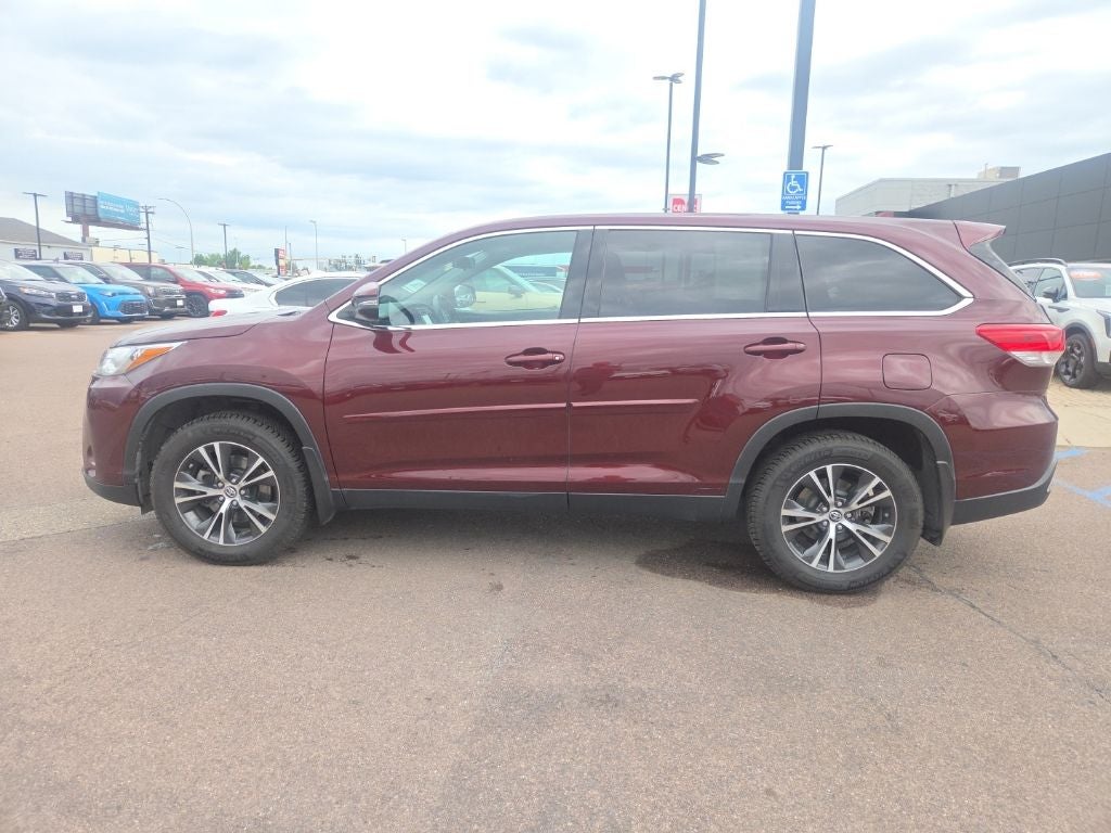 2019 Toyota Highlander LE Plus