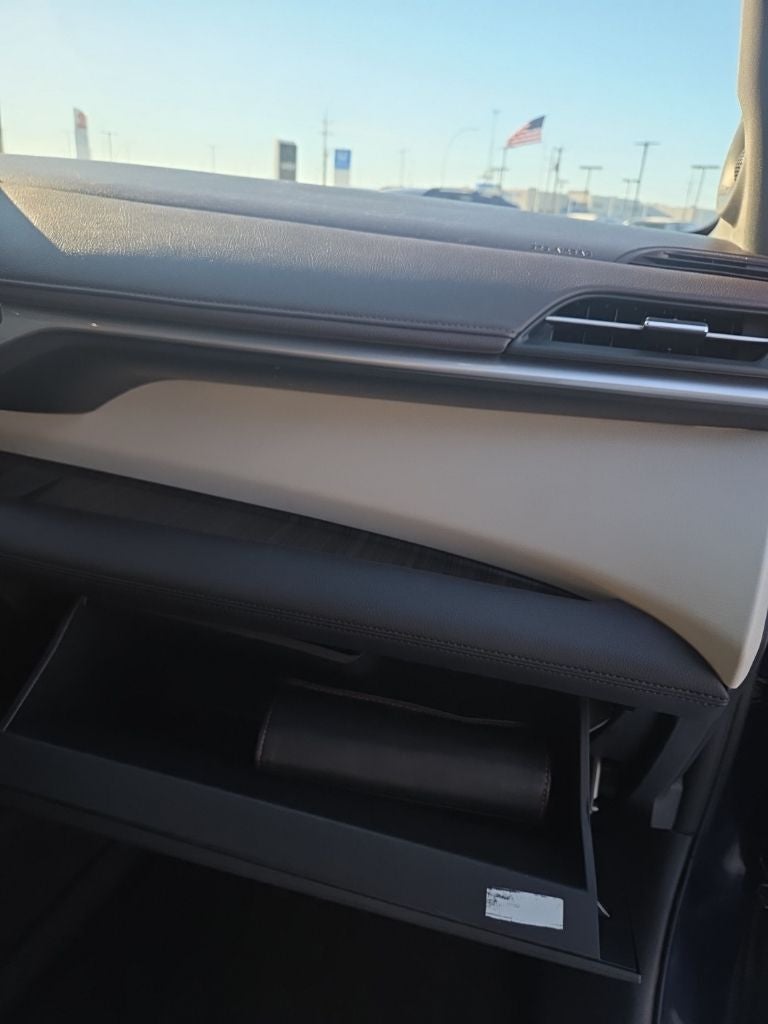 2021 Toyota Sienna Limited 7 Passenger