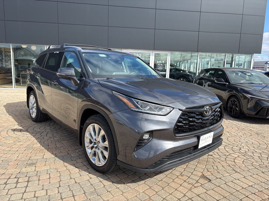 2023 Toyota Highlander Limited