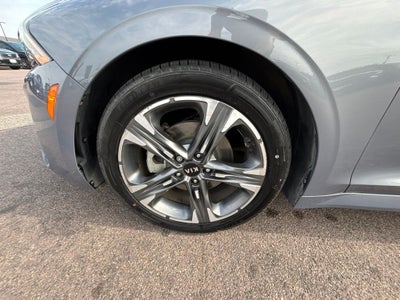 2021 Kia K5 EX