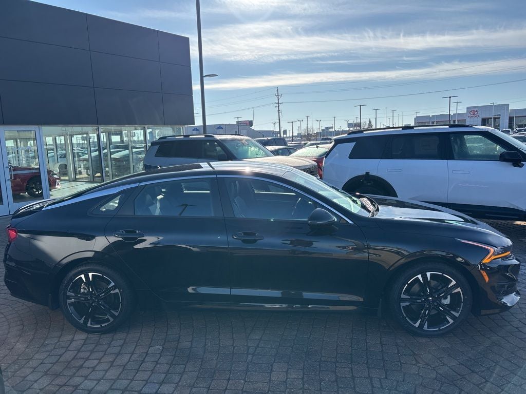 2021 Kia K5 GT-Line