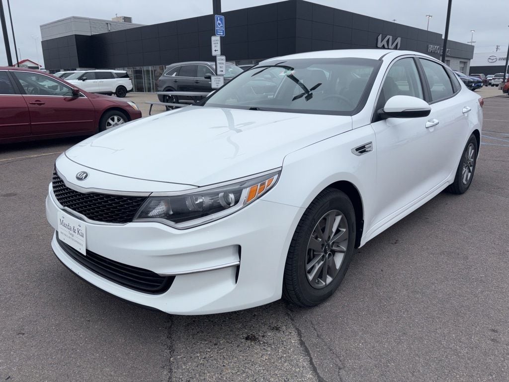 2017 Kia Optima LX AT Turbo's photo