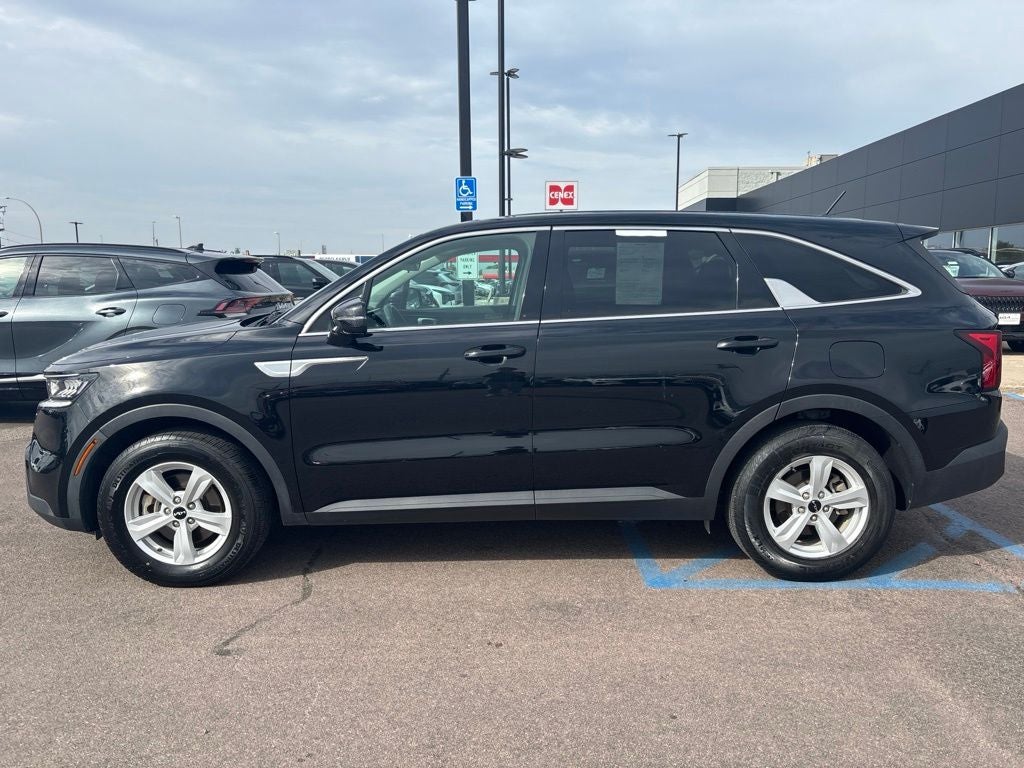 2023 Kia Sorento LX