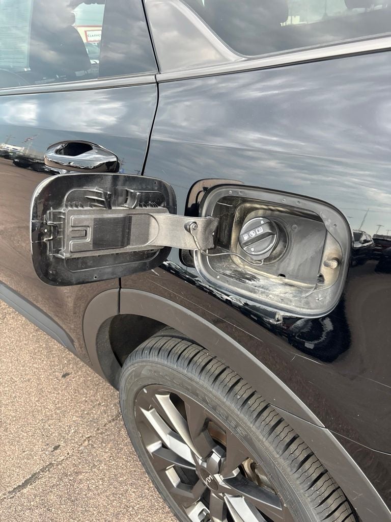 2023 Kia Sorento X-Line EX