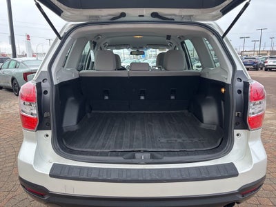 2015 Subaru Forester 2.5i