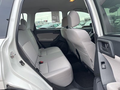 2015 Subaru Forester 2.5i