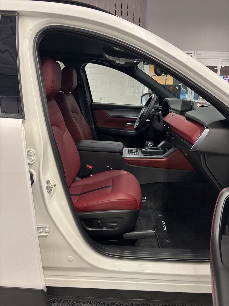2025 Mazda Mazda CX-70 PHEV Premium Plus